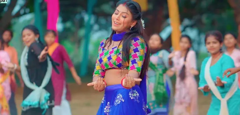 Mahi Srivastava latest song (3)