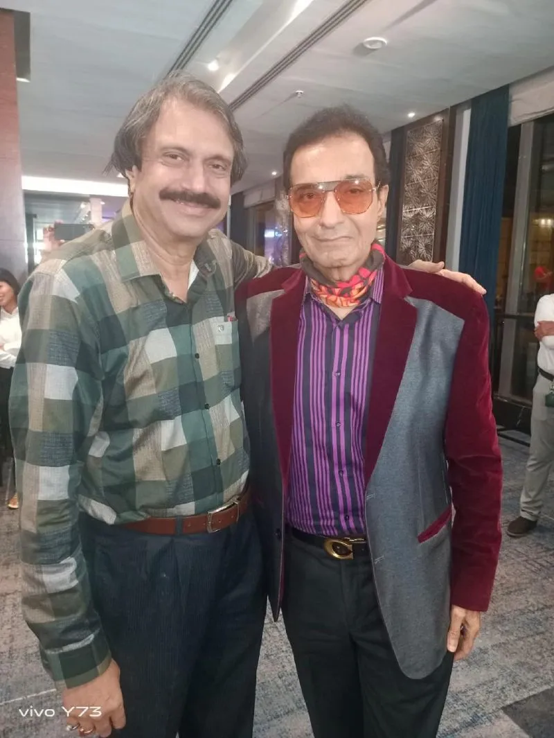 RR- Foreign Education event Dheeraj Kumar ( right) with sr journalist Chaitanya Padukone