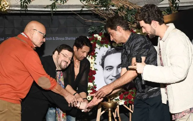Rakesh Roshan, Nitin Mukesh, Shekhar Suman, Inder Kumar and Neil Nitin Mukesh