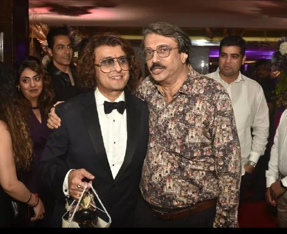 Rockstar Sonu Nigam at his star studded 50th Bday party with Chaitanya Padukone