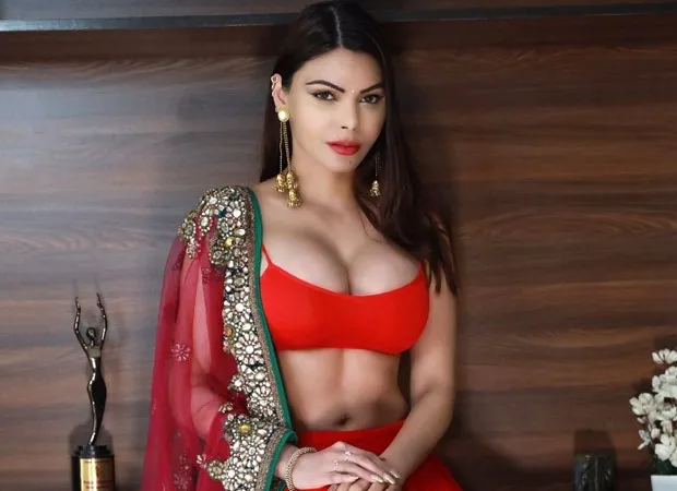 Sherlyn Chopra 