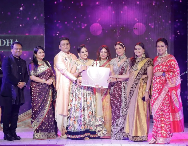 Vijay Soni, Savita Soni, Supreme & Priti Lodha - (Winner), Priti Agarwal, Richa Sharma, Naina More, Shivani Agarwall at MDJ Couple No.1 (Season 2) presented by Mahabir Danwar Jewellers.