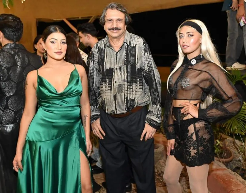 KINK-top model Deepali Chauhan and rapper-model Mukkta K with Chaitanya Padukone ( centre)