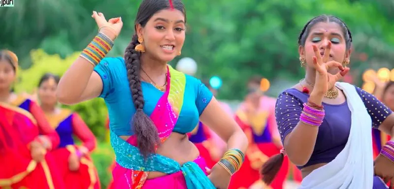 'Nando Hum Jhar Ke Chalab (1)