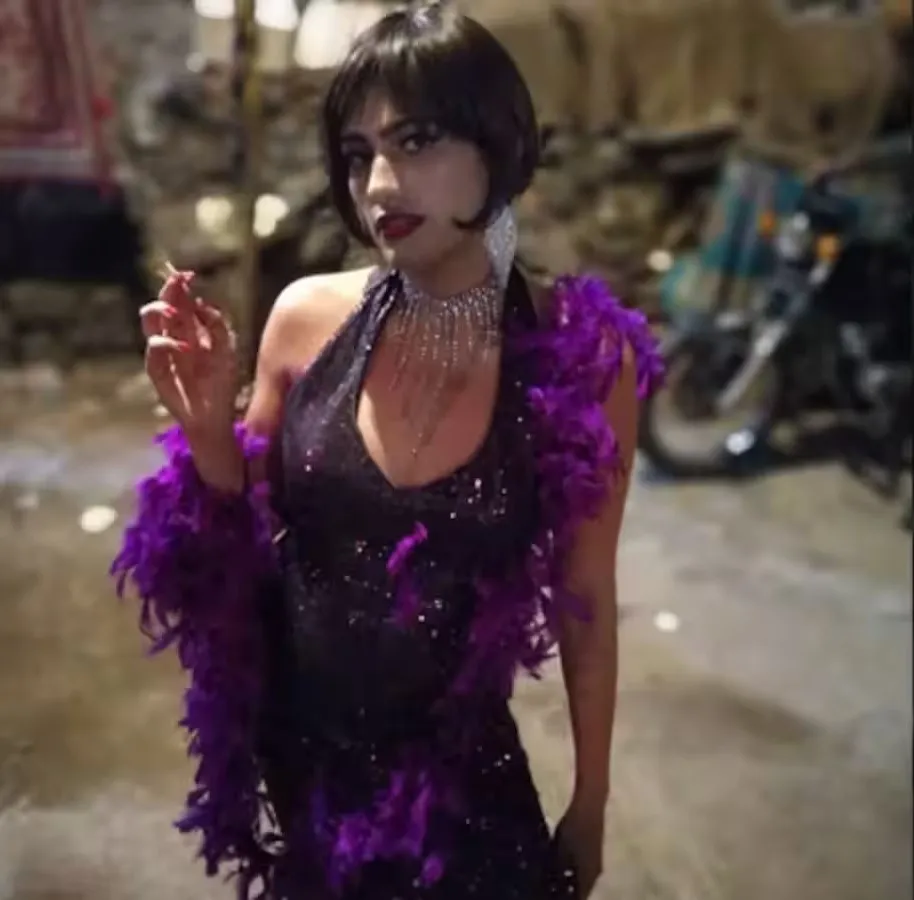 Kubbra Sait as Cuckoo-1