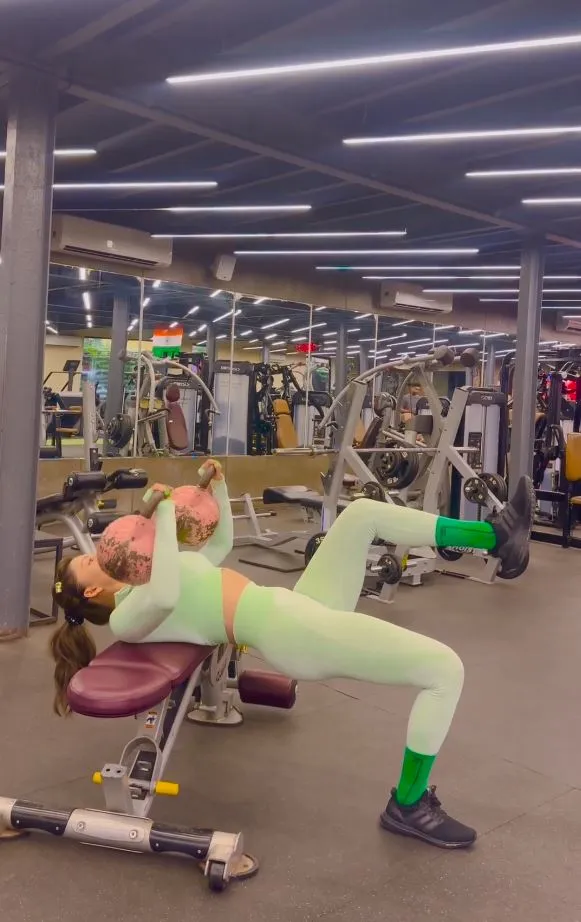 Urvashi Rautela Gives Major Workout