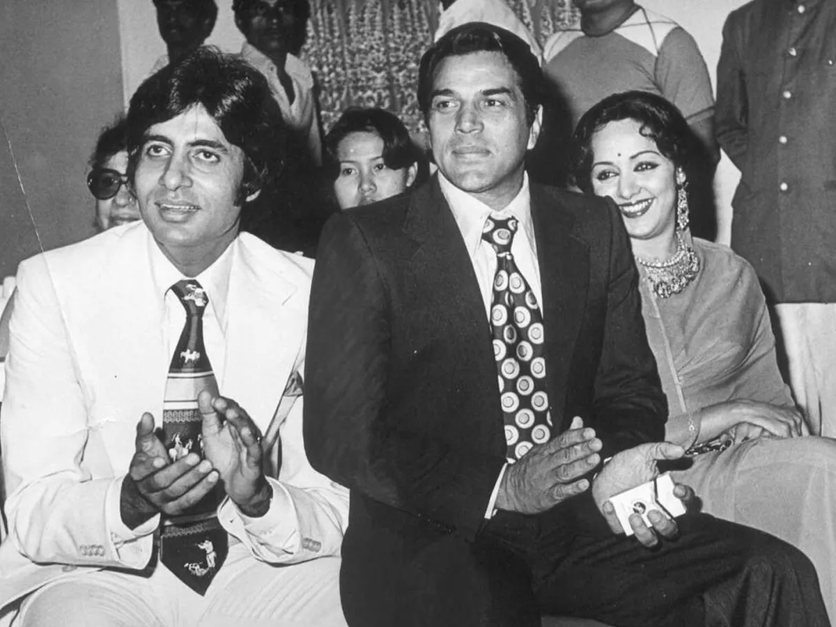 Hema, Amitabh Bachchan and Dharmendra