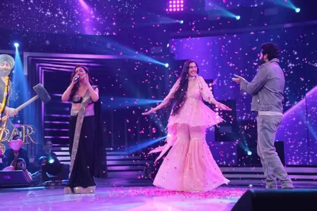 Utkarsh Sharma and Simrat Kaur (2)