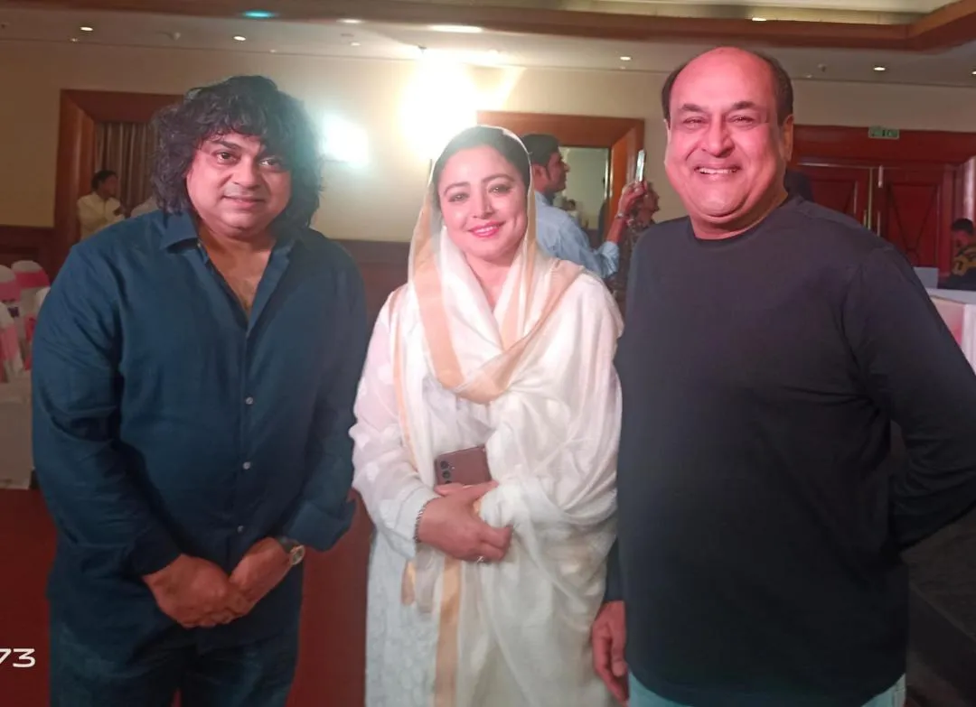 sitarist Niladri Kumar with Shahid-bhai Rafi with his wife Firdaus Rafi