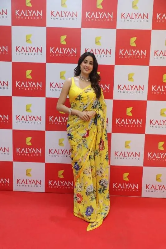 Bollywood star Janhvi Kapoor inaugurates Kalyan Jewellers' showrooms at Goregaon and Bandra in Mumbai