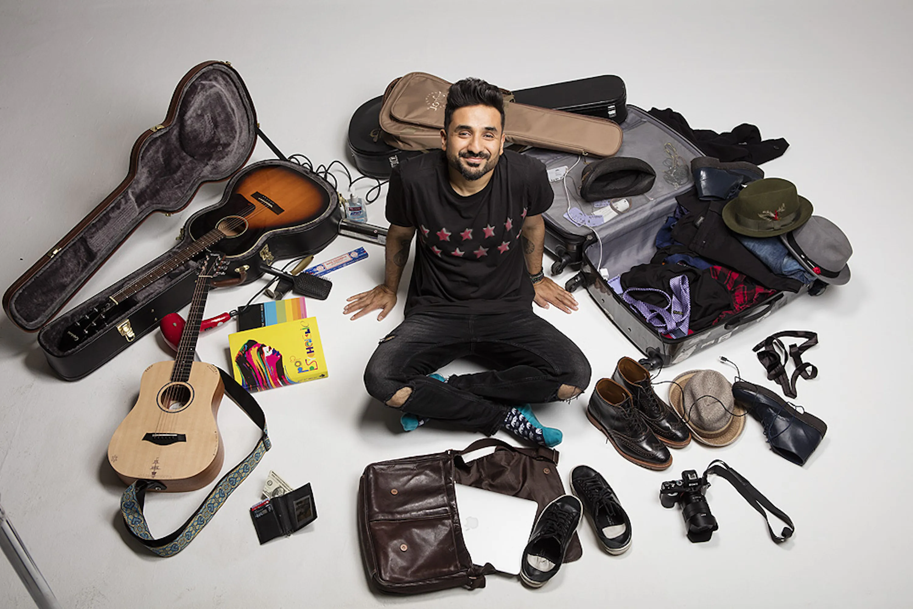 Vir Das Announces ‘The Outsider’ A Memoir for Misfits