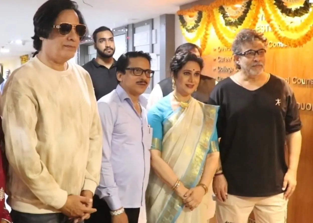 Rahul Roy,Meenakshi S and Deepak Tijori at Ronnie Rodrigues Diwali event 2024