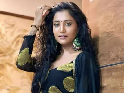 TV actress Saarvie Omana reveals why she changed her name - Times of India