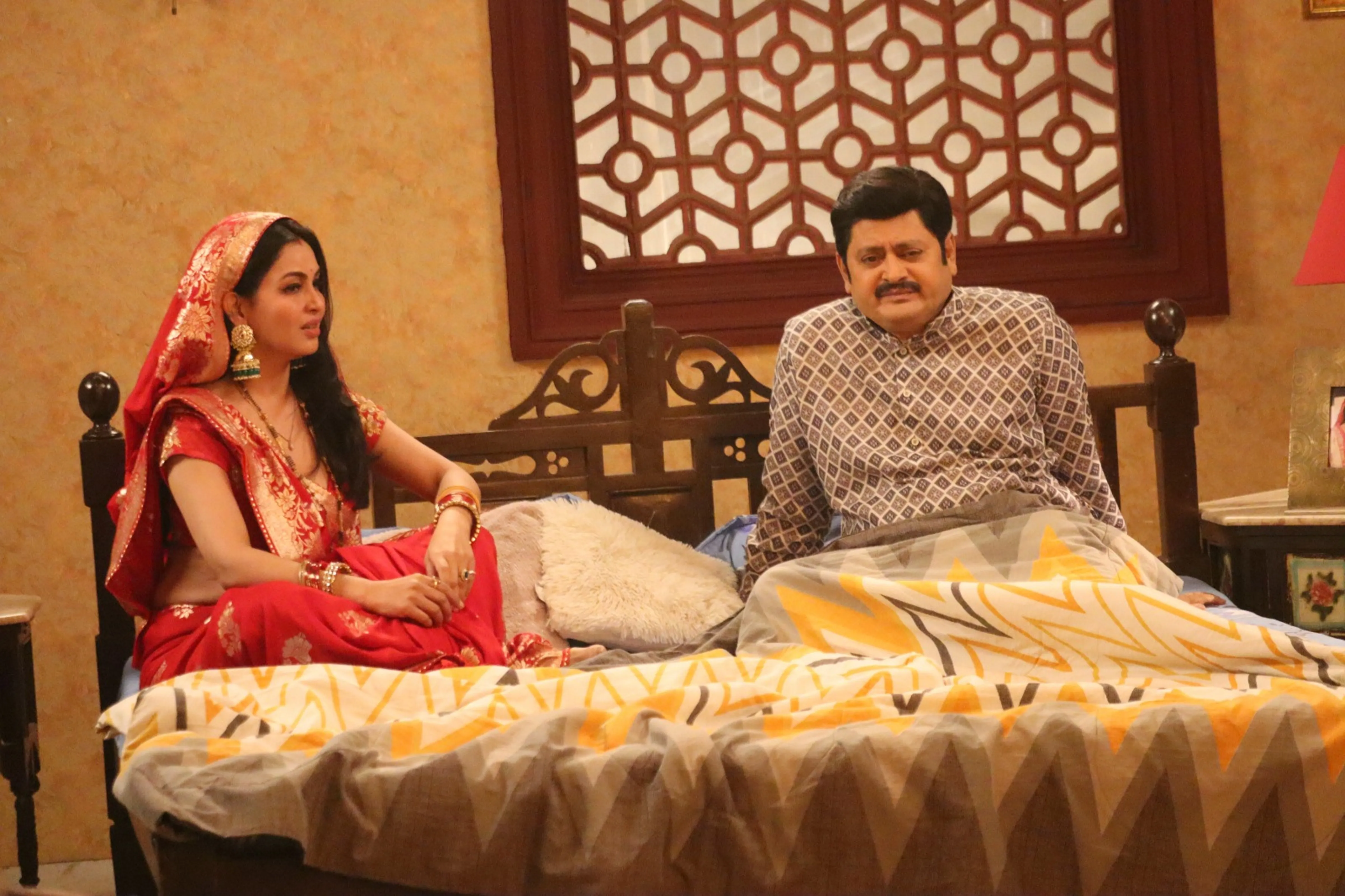 Bhabiji Ghar Par Hai: Tiwari & Vibhuti’s Hilarious Feud