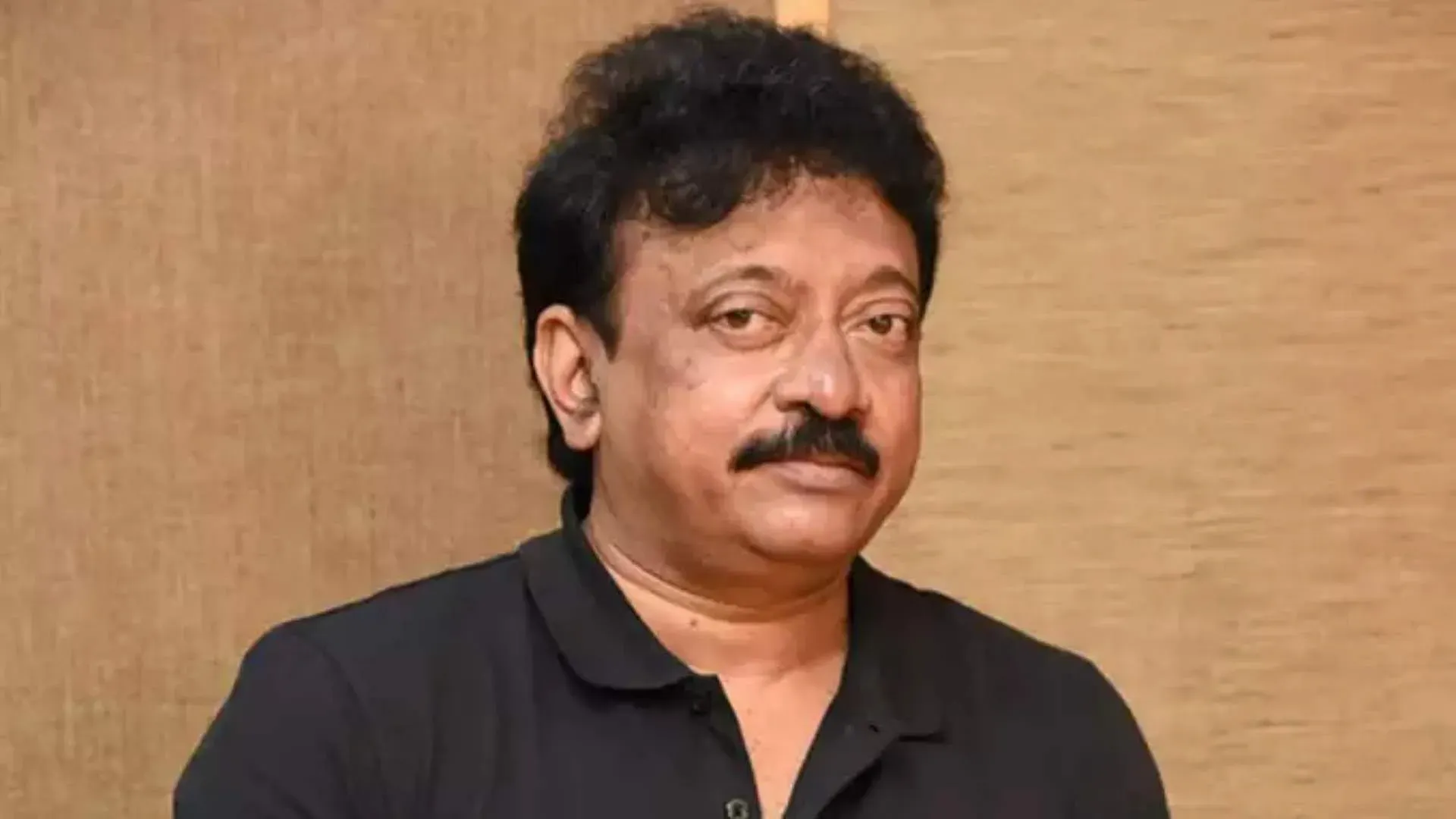 Ram Gopal Varma Announces Joining Politics Will Contest Lok Sabha Election From Andhra Pradesh Pithapuram Seat - Amar Ujala Hindi News Live - Ram Gopal Varma: Ram Gopal Varma stays in politics