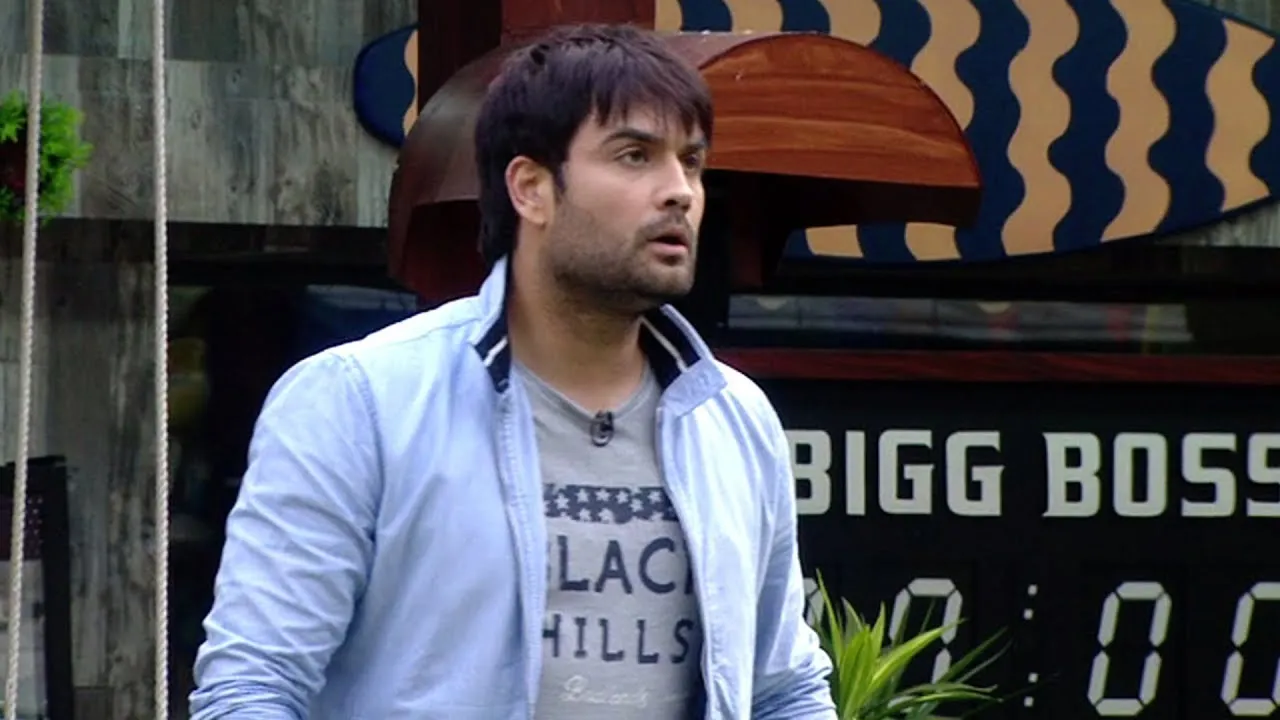 Harman Gets A Wild Card Entry In Bigg Boss 12 ? Contestant Are Shocked ? -  YouTube