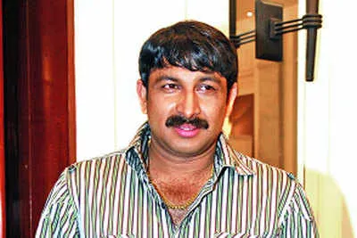 Manoj Tiwari | Bhojpuri Movie