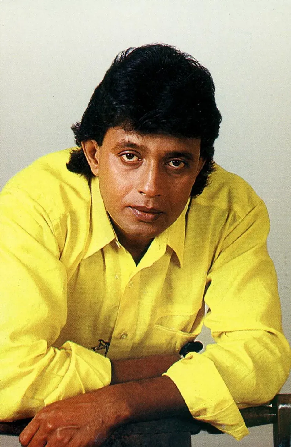 Mithun Chakraborty life's interesting facts | डिस्को डांसर की लाइफ के  फैक्ट्स: शादीशुदा होते हुए भी मिथुन चक्रवर्ती ने श्रीदेवी से कर ली थी  गुपचुप शादी, बुरे ...