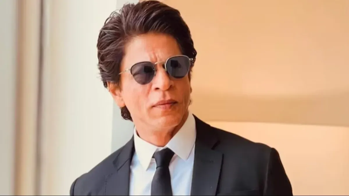 Who is the king of Bollywood...Shahrukh Khan! - Shahrukh Khan the king of Bollywood -