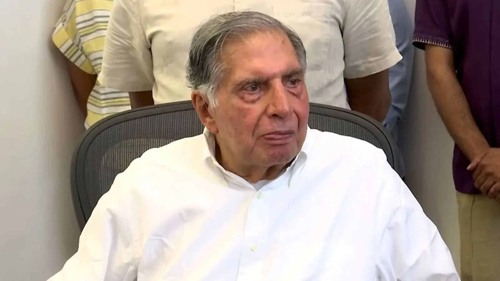 Ratan Tata in critical condition at Mumbai hospital: Report | Today News