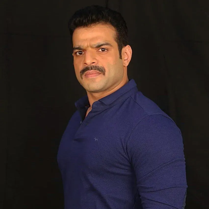 Actor Karan Patel does not have work? He said- if there is any casting going on then tell me - Yeh hai mohabbatein Karan Patel ask for work on Instagram said if anyone tells casting