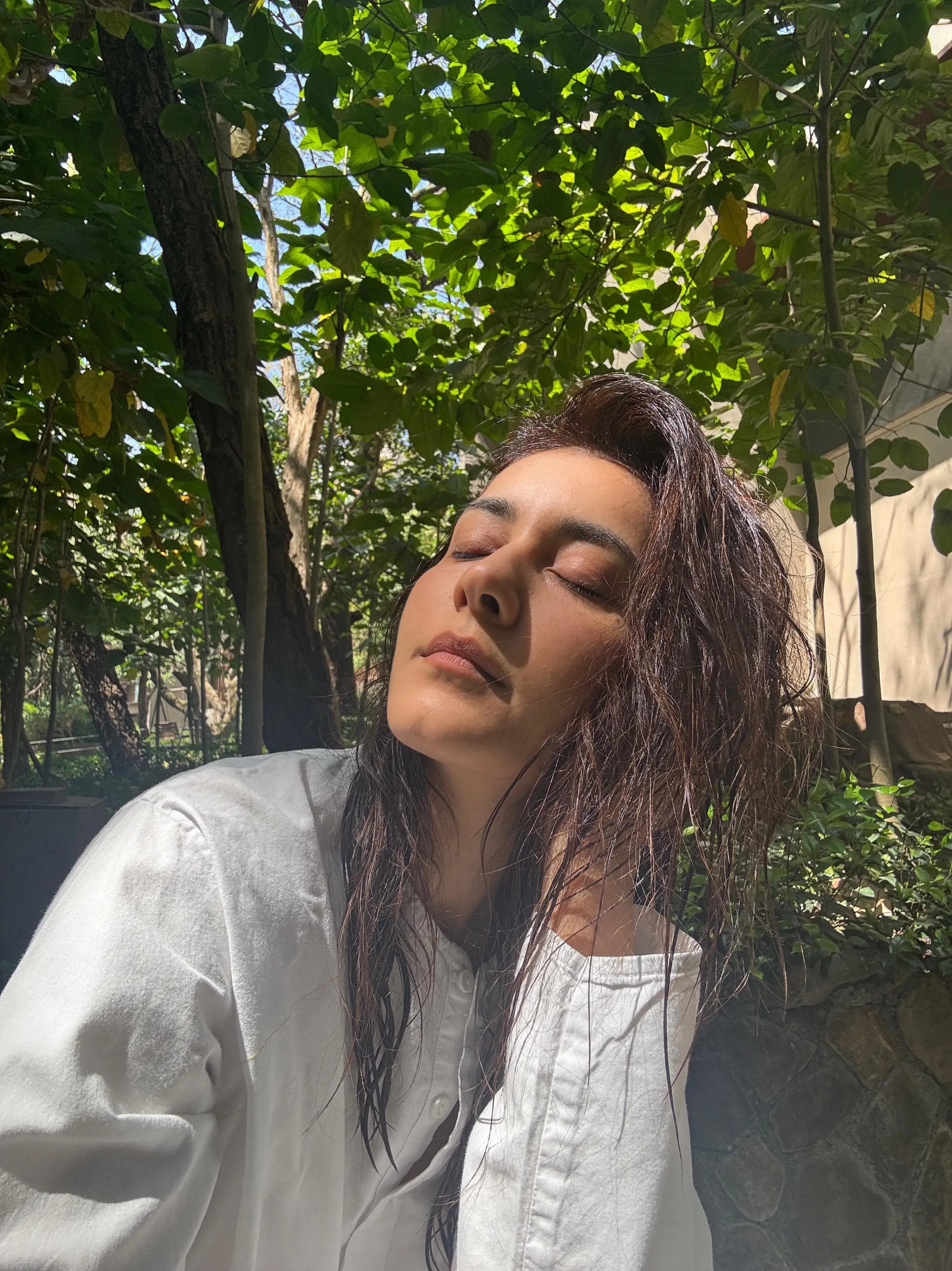 Raashii Khanna Stuns in Breezy Kurti & No-Makeup Look
