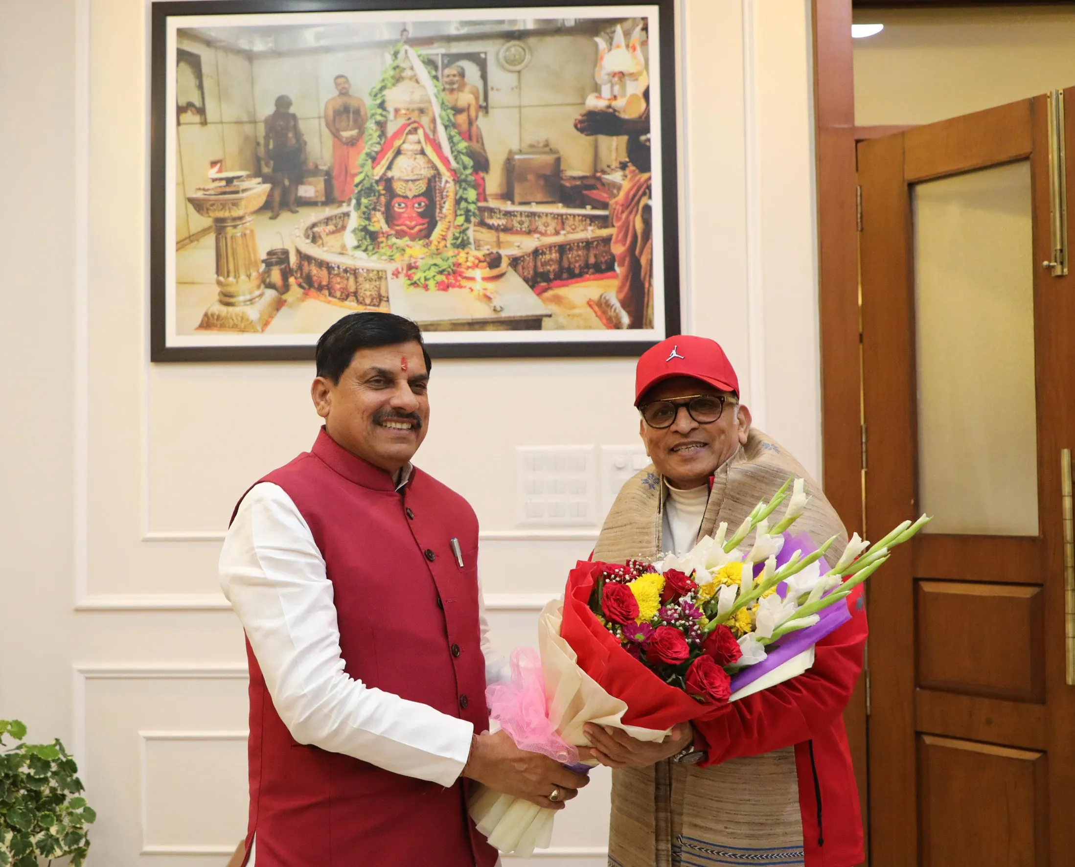 Dr Mohan Yadav & Annu kapoor