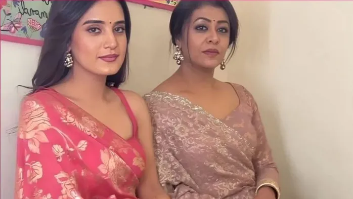 A Peek Into 'Aangan Aapno Kaa' Saas-bahu Duo Kashish Duggal And Ayushi  Khurana's Offscreen Camaraderie