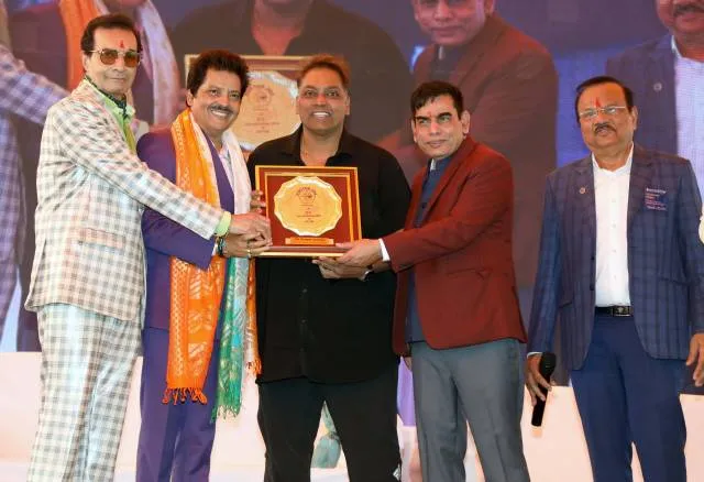 Dheeraj kumar,udit narayan,ganesh acharya,dr dharmendra kumar & harish