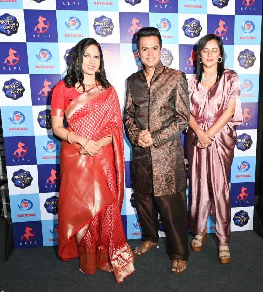 Gayatri Asokan, Debojit Saha, Sneha Khanvilkar