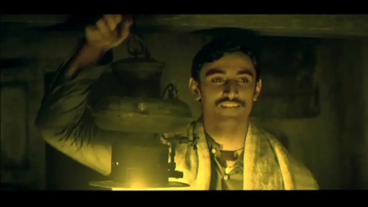 Aslam in Rang De Basanti (2006)