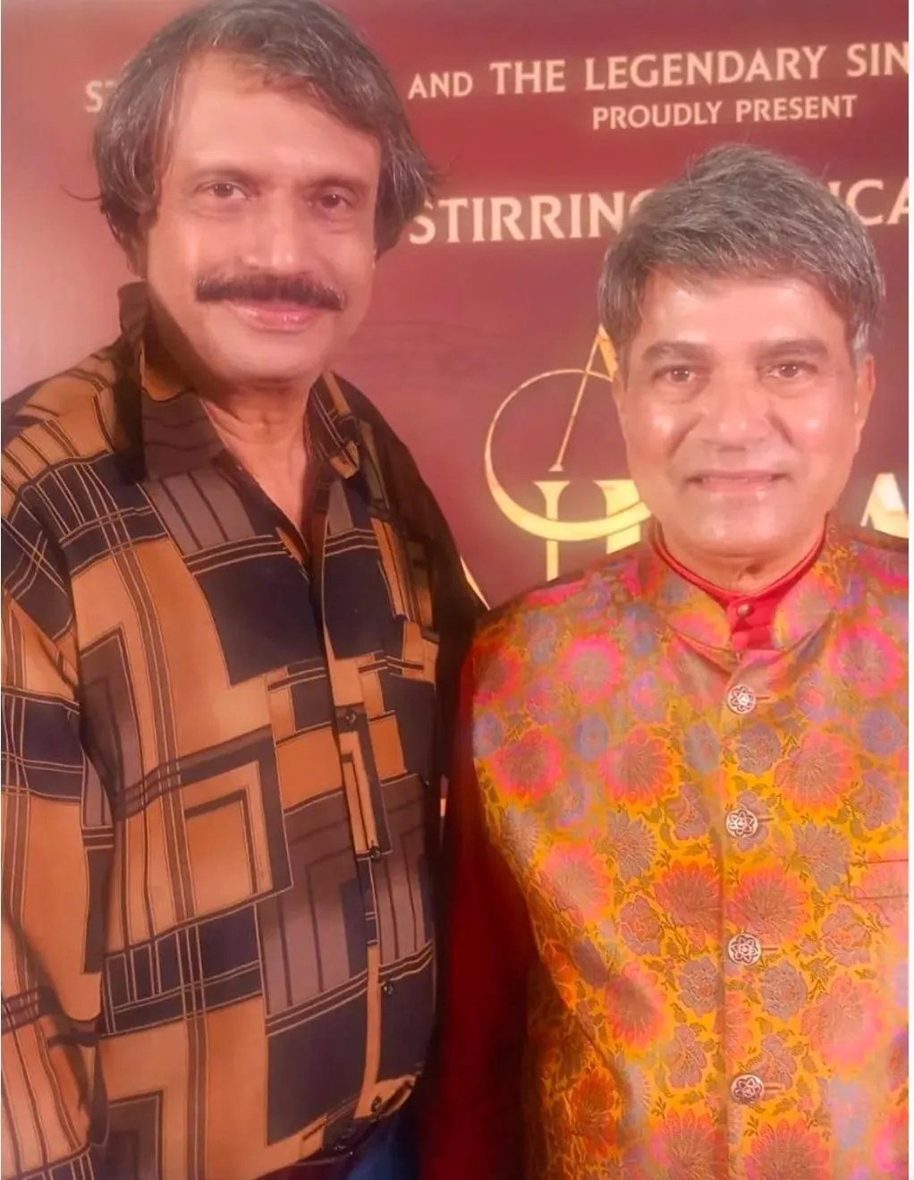 Suresh Wadkar ( right) with sr film journalist Chaitanya Padukone