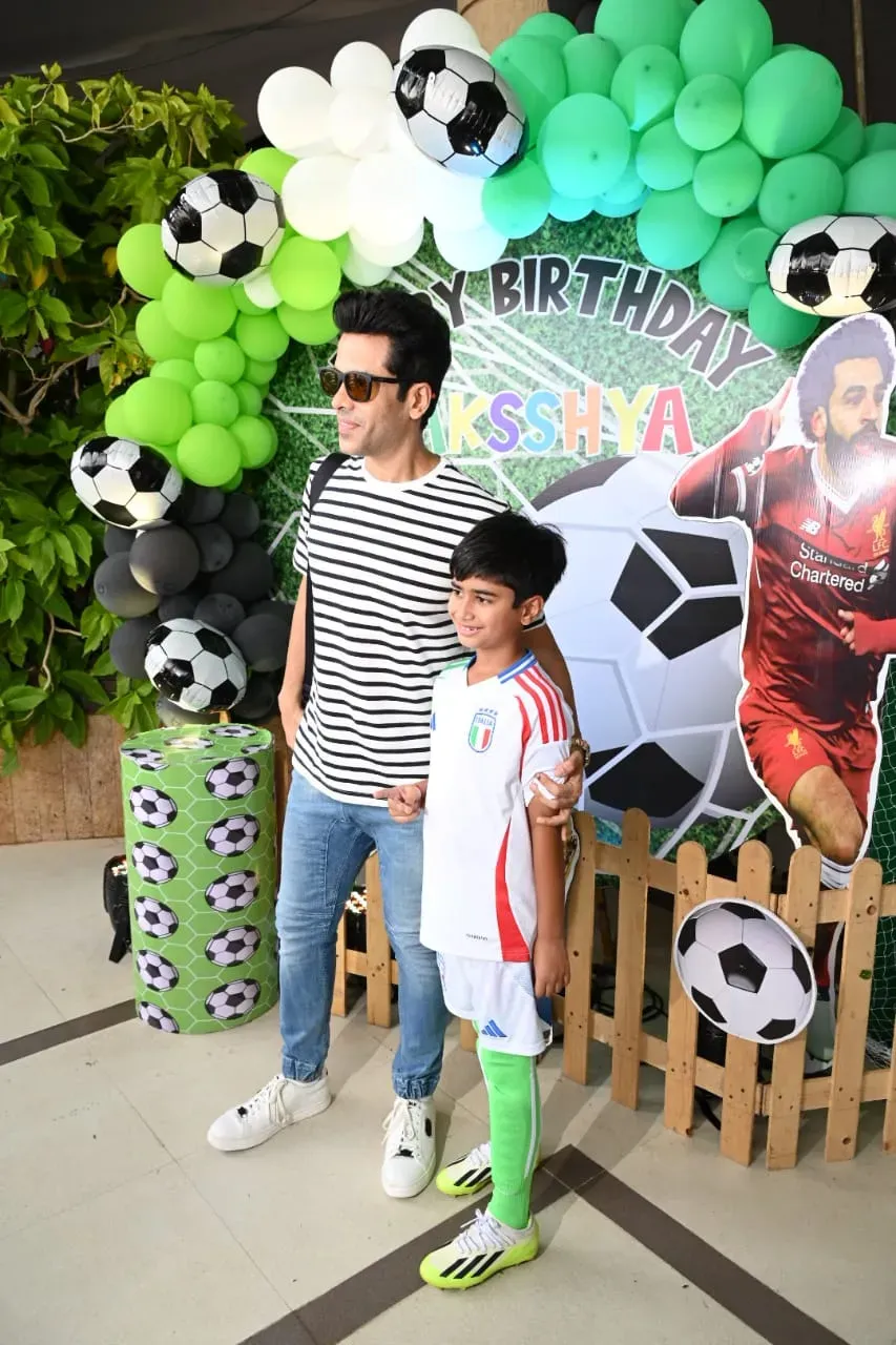 Tusshar Kapoor son lakshya birthday party football theme kareena kids taimur jeh starkids arrive watch photos | Children enjoyed Tusshar Kapoor's son's birthday party, Kareena in swing