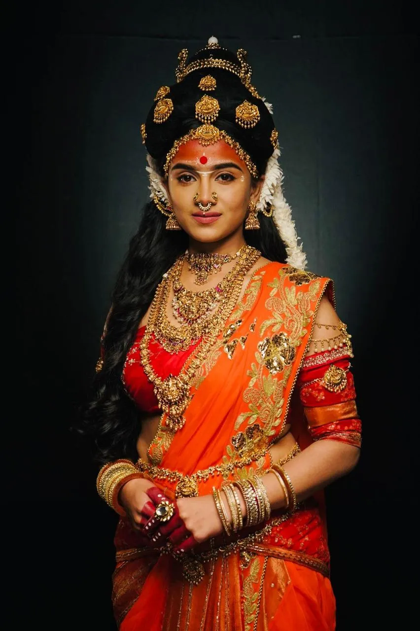 Sayli as Mata Anjani