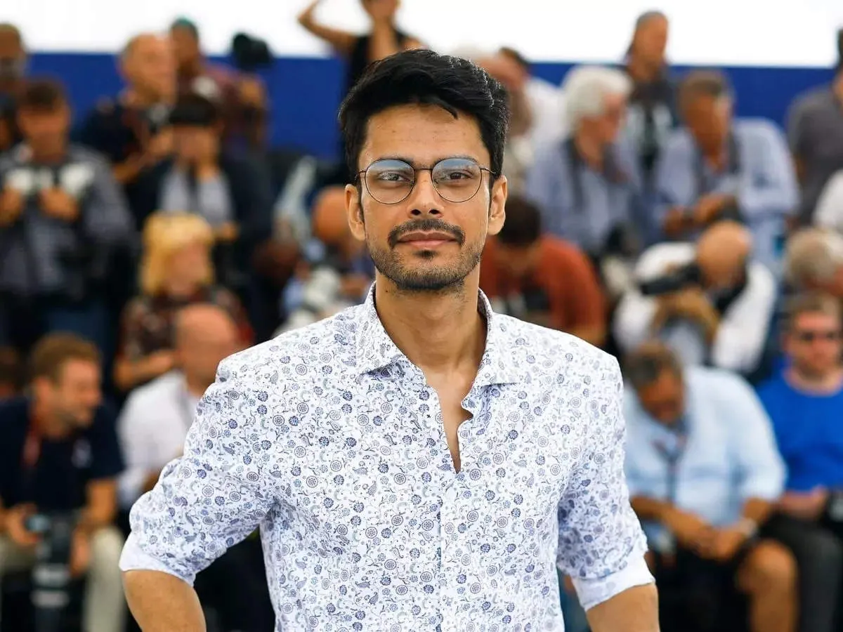 shaunak sen: All that wins: Delhi film-maker Shaunak Sen's big victory at  Cannes 2022, artistes & netizens hail young director - The Economic Times