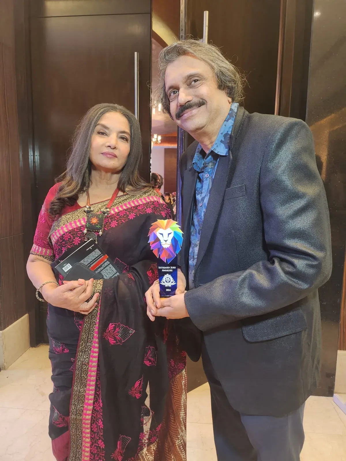 chaitanya padukone with shabana azmi