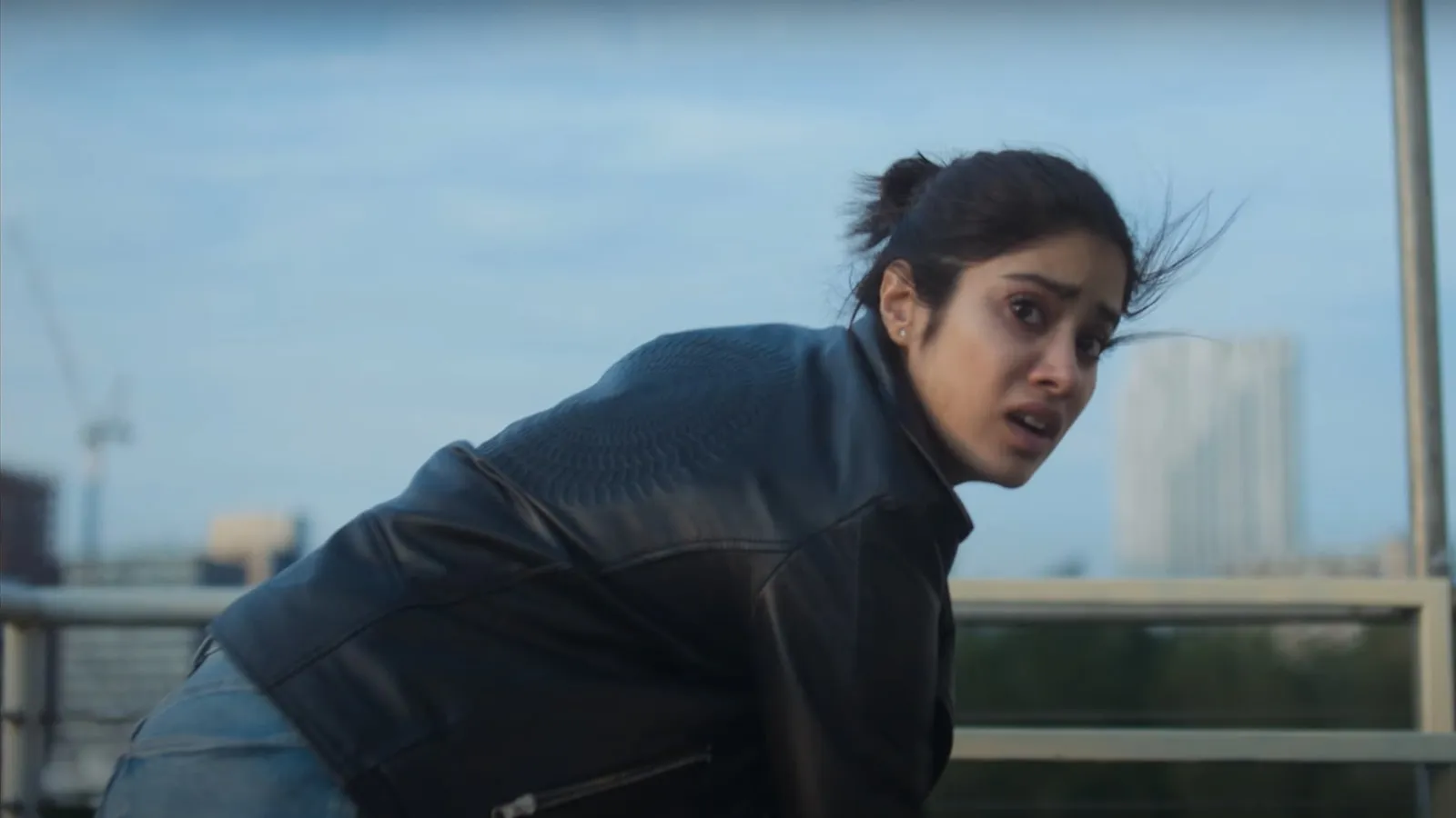 Ulajh teaser: Janhvi Kapoor steps out of her comfort zone, but isn't ready  to bow down to 'dangerous' personal conspiracy | Bollywood News - The  Indian Express