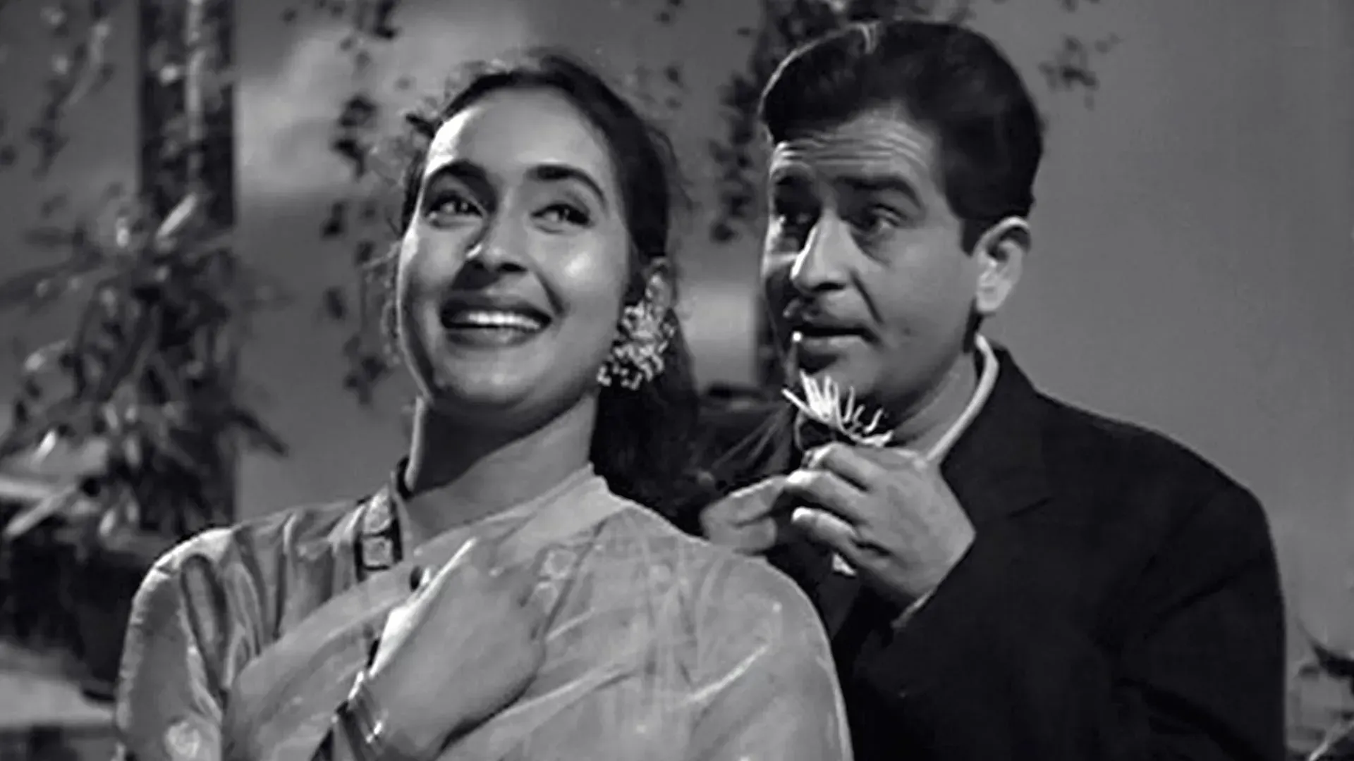 Nutan in aanary movie