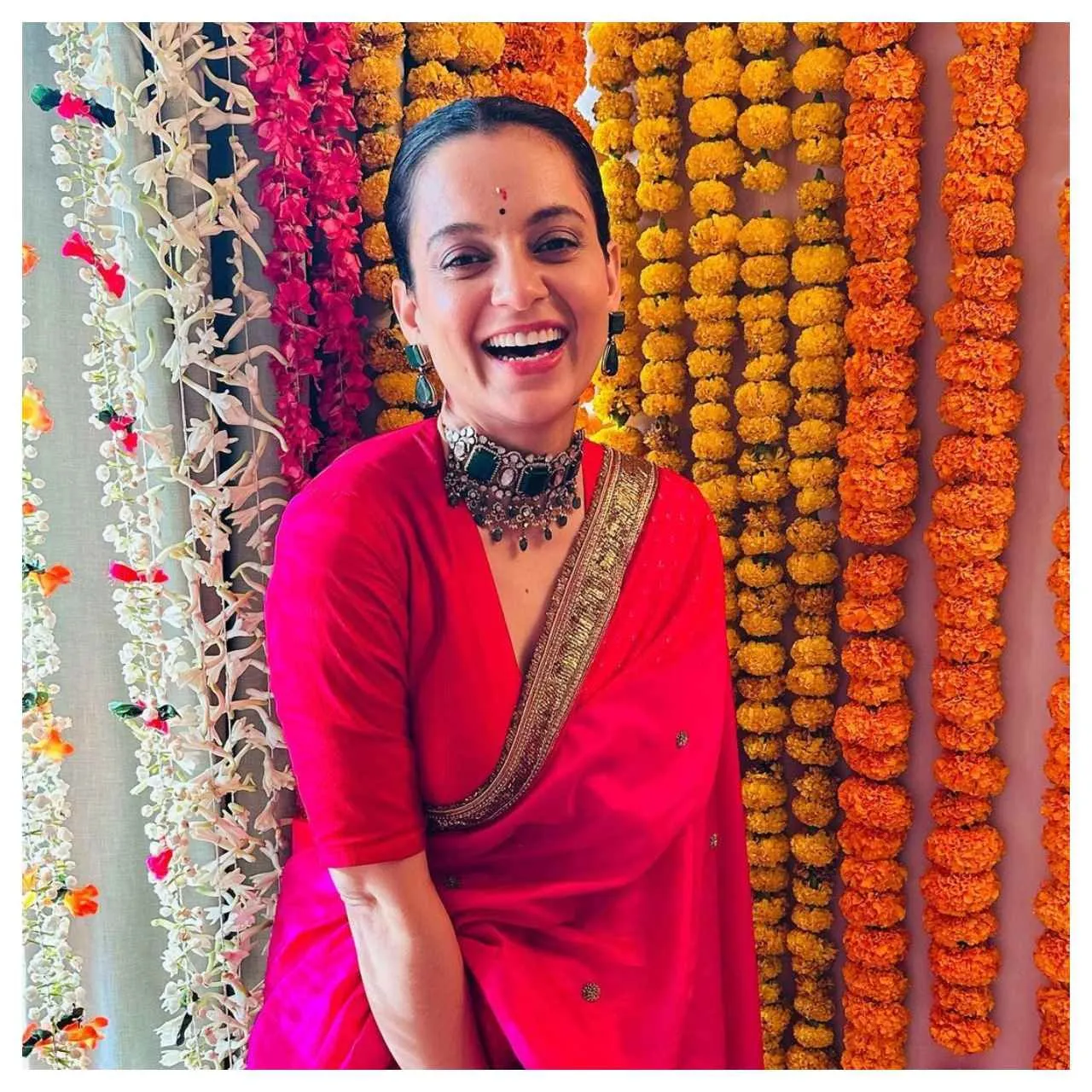 Take tips from Kangana Ranaut for ethnic look in Saavan, you will look like an Apsara.  Kangana Ranaut Ethnic Looks Take tips from Kangana Ranaut for ethnic look in Sawan |  TV9 Bharatvarsh