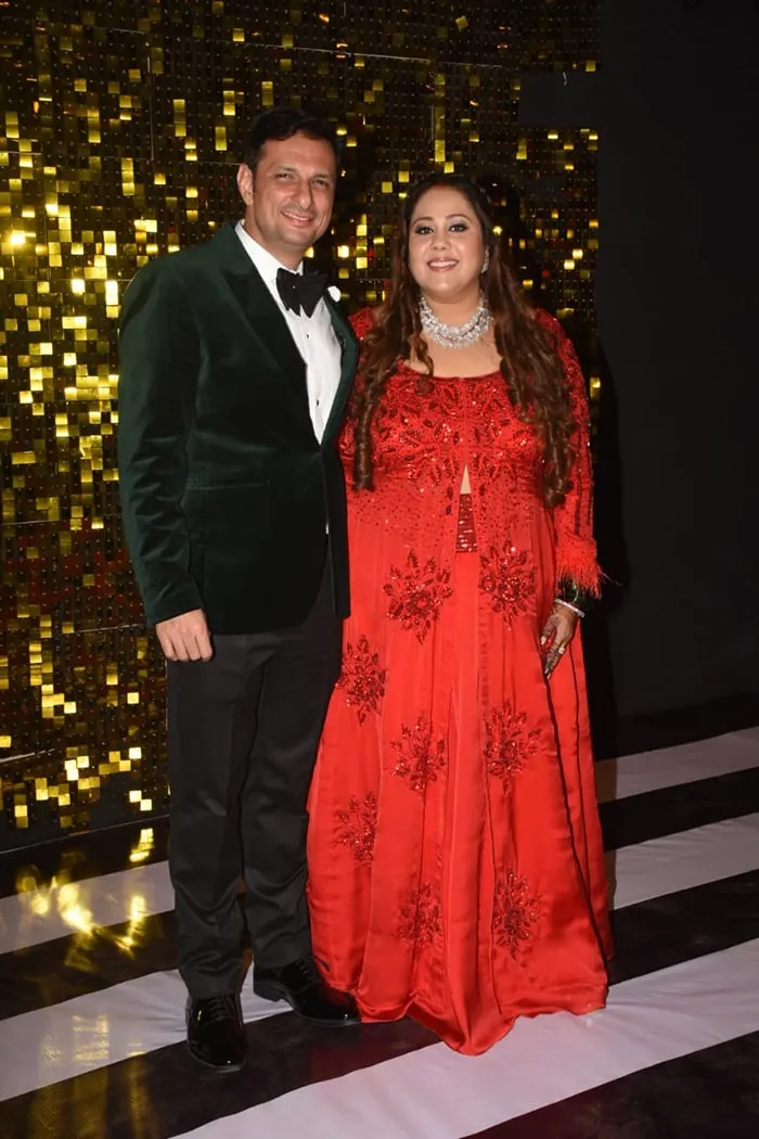 Inside Anupamaa Actor Rushad Rana And Ketaki Walawalkar's Wedding Reception