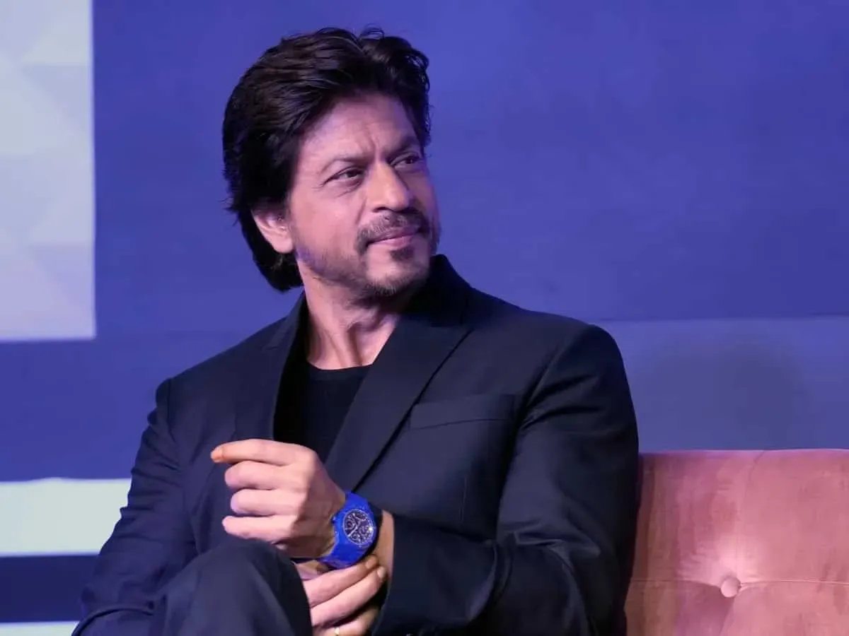 Shah Rukh Khan's life is in danger! Maharashtra government gives him Y+ security, know the whole matter | Zee Business Hindi