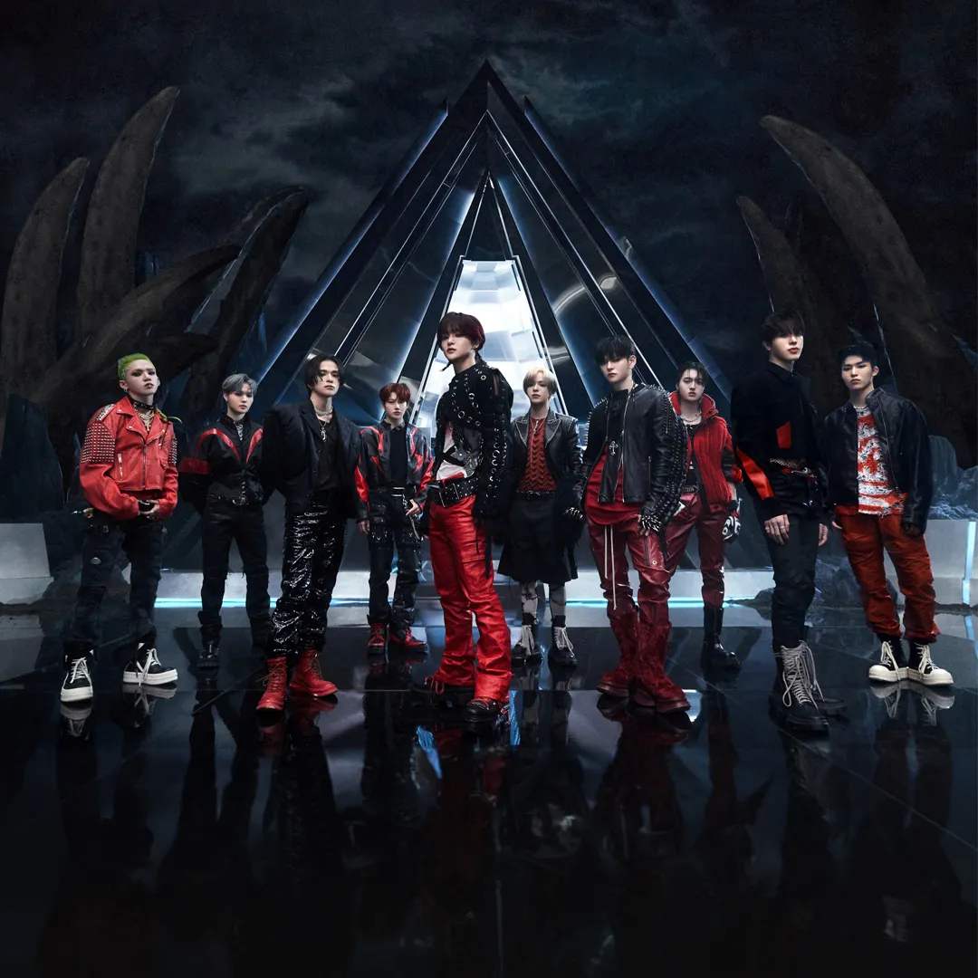 Announcement regarding TREASURE with 10-members group