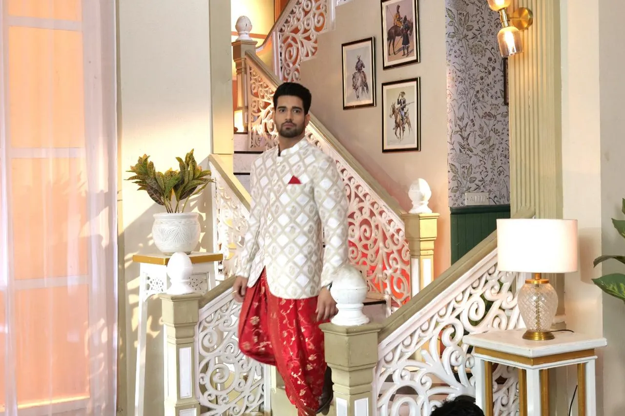 Abhishek Malik Talks Neel's Saree-to-Dhoti Challenge