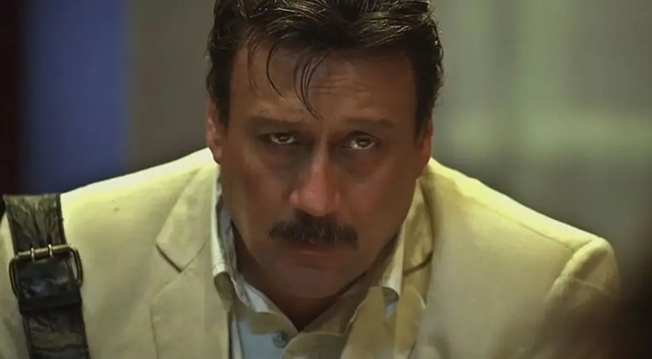 Jackie Shroff's portrayal of Chunni Babu remains one of his most memorable performances.