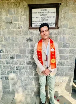 Actor Randeep Hooda joins the Savarkar Veer Yatra