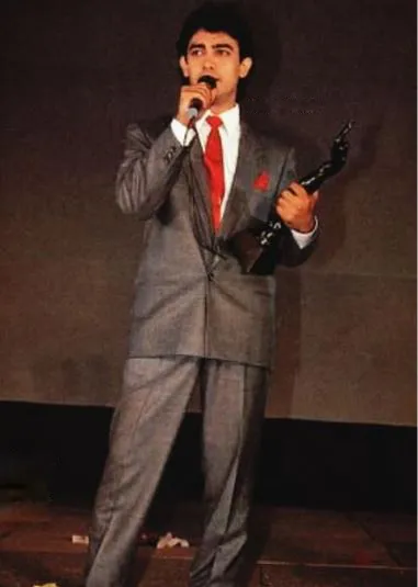 Best Male Debut for Qayamat Se Qayamat Tak (1989).