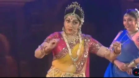 Hema Malini Mesmerises Devotees With Yashoda Krishna Ballet At Krishna  Janmashtami Fete In Mathura