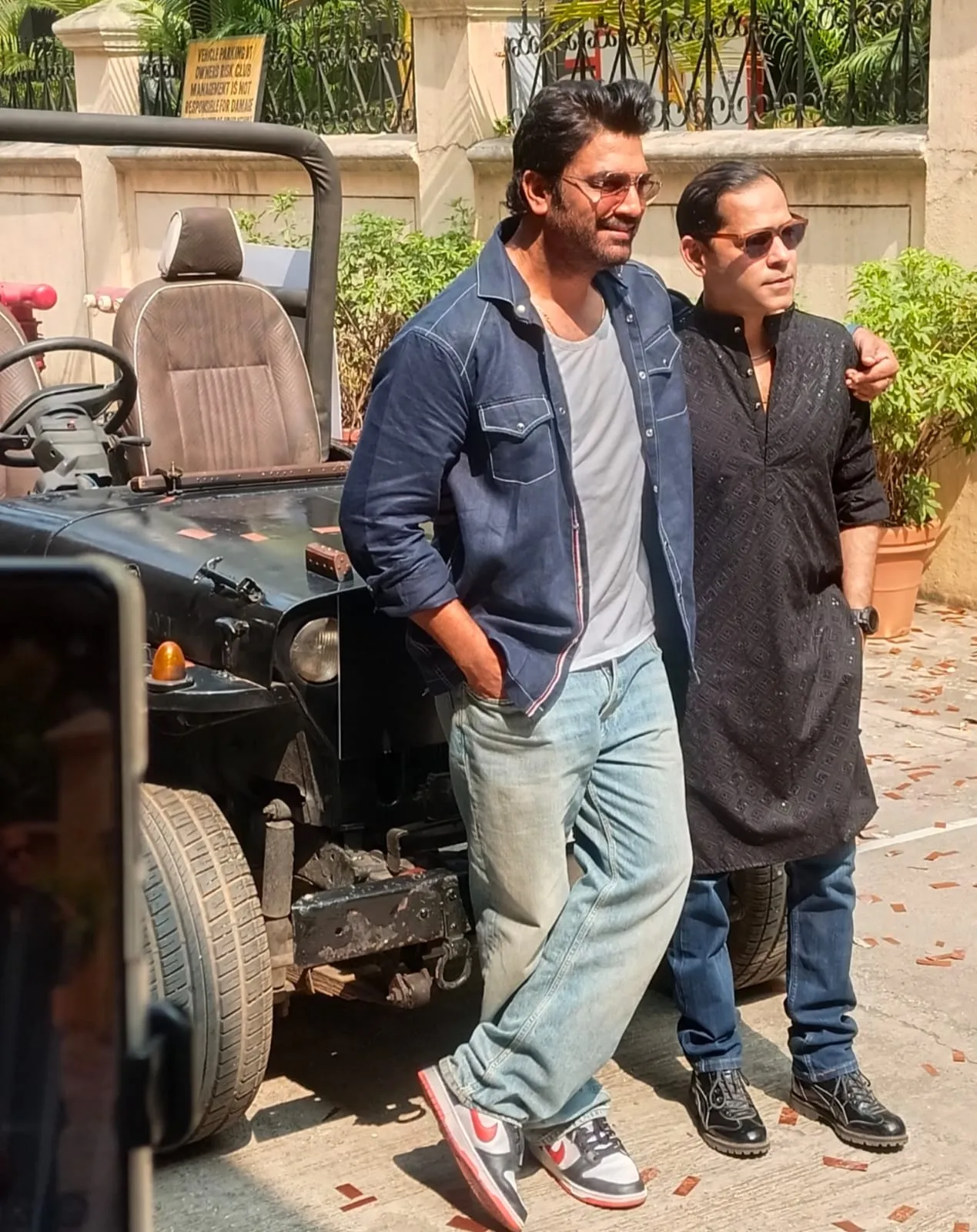 'Raanti'  macho hero Sharad Kelkar (left) with director Samit Kakkad