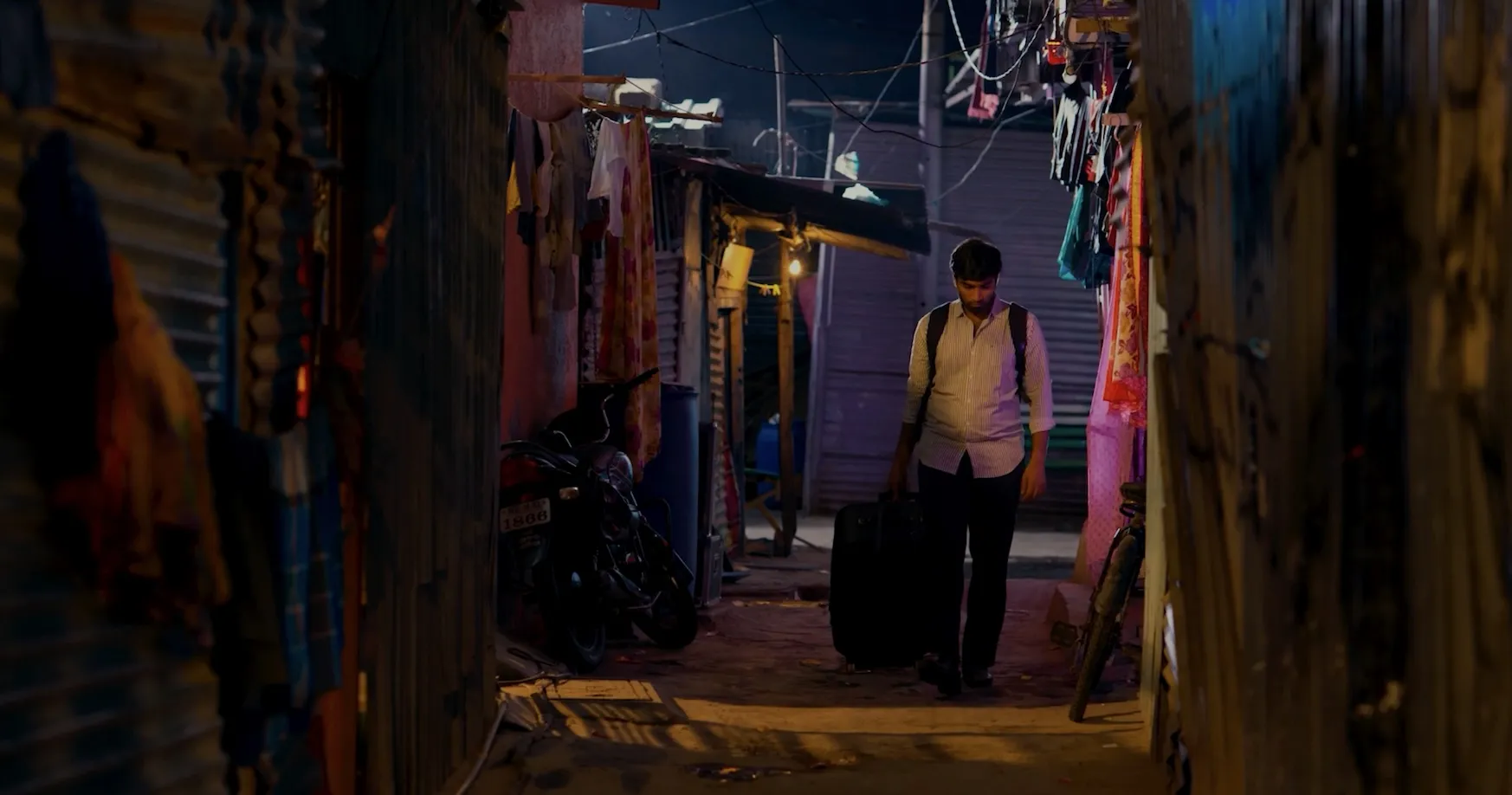 Sat Asat_Film Still 2
