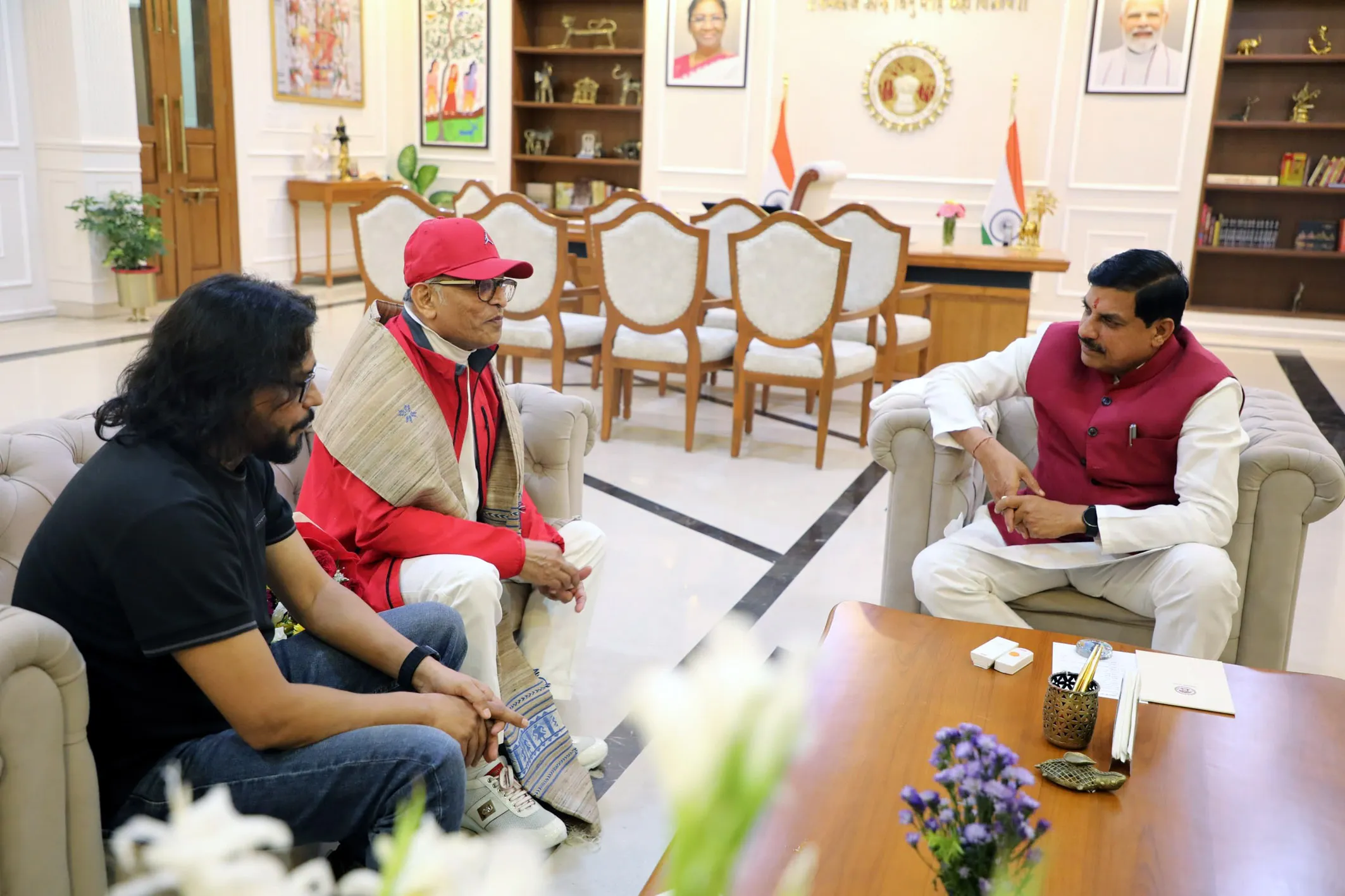 Kumarr,Annu kapoor & Dr Mohan Yadav